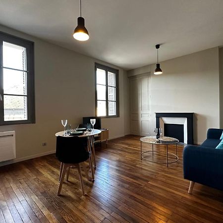 Le Magistral Beautiful One-Bedroom Apartment In The Historic Heart Of Тур Екстериор снимка