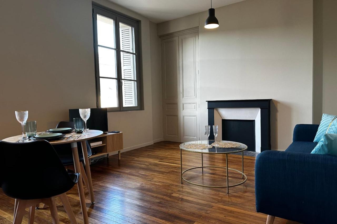 Le Magistral Beautiful One-Bedroom Apartment In The Historic Heart Of Тур Екстериор снимка