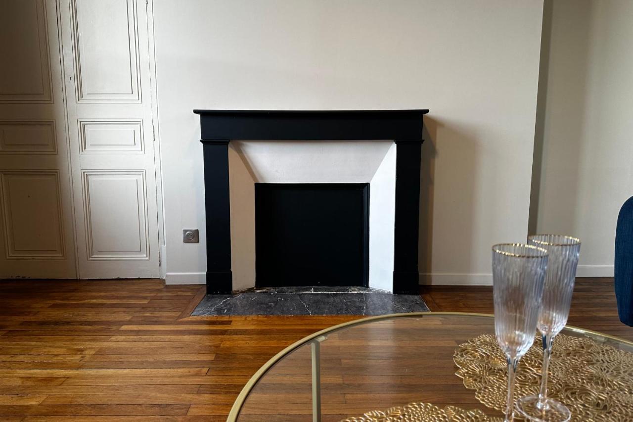 Le Magistral Beautiful One-Bedroom Apartment In The Historic Heart Of Тур Екстериор снимка